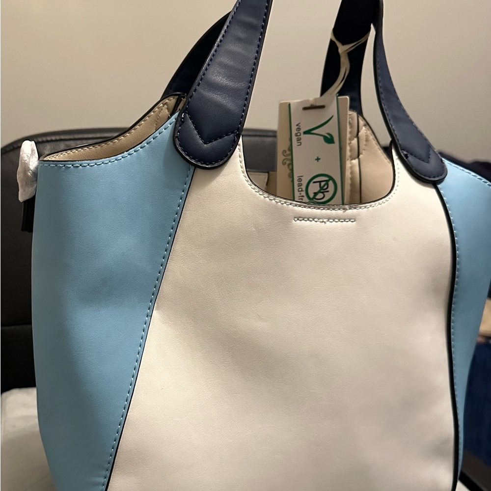 Vegan Leather Blue and White Tote Bag
New .